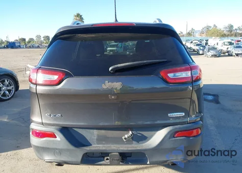 2014 Jeep Cherokee Latitude из США, поврежденный, VIN 1C4PJMCS5EW269857